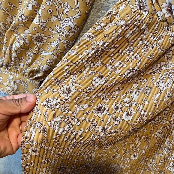Floral Midi Dress Yellow Ruched Front Pleated Skirt Cottagecore Indie Feminine M - Picture 4 of 8
